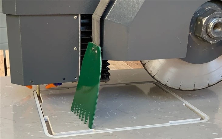 Hard Stone Cutting Machine